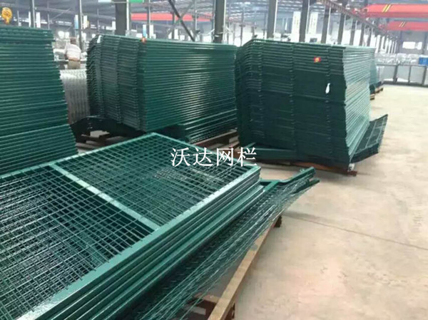 永康滬昆鐵路貴州段防護柵欄護欄網項目圖片5