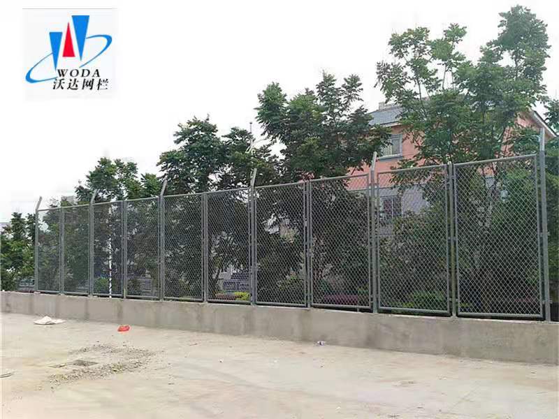 永康鋼板網(wǎng)護(hù)欄圖片8