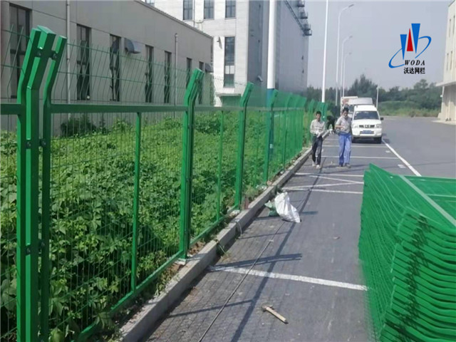 永康公路隔離柵圖片8